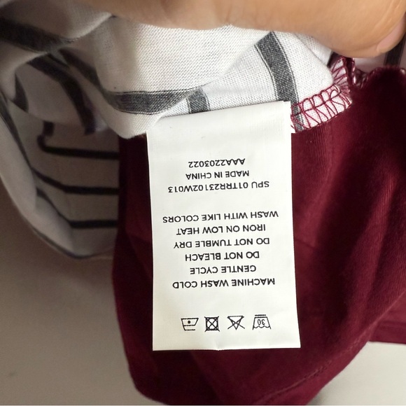 Bloomchic Burgundy Colorblock Contrast Striped V Neck T-shirt Women’s 1X 14-16 - Picture 8 of 11